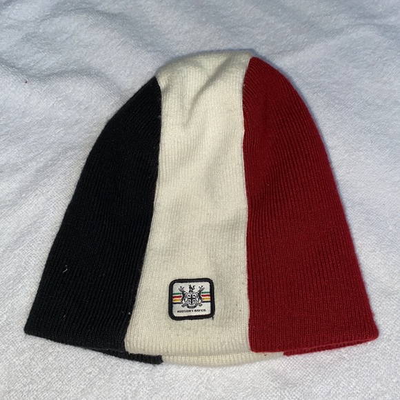 2010 Olympic toque - Picture 2 of 4